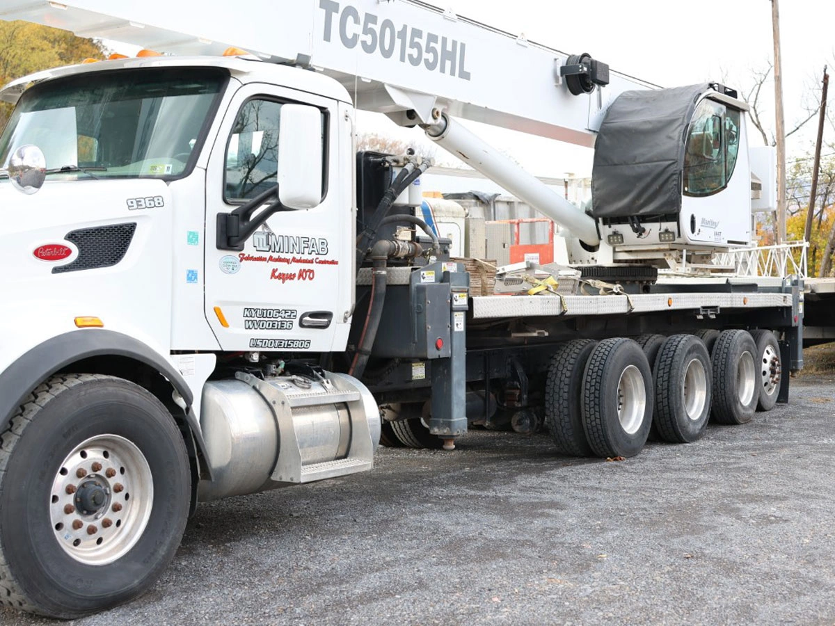 Mineral Fabrication truck. Mineral Fabrication truck.